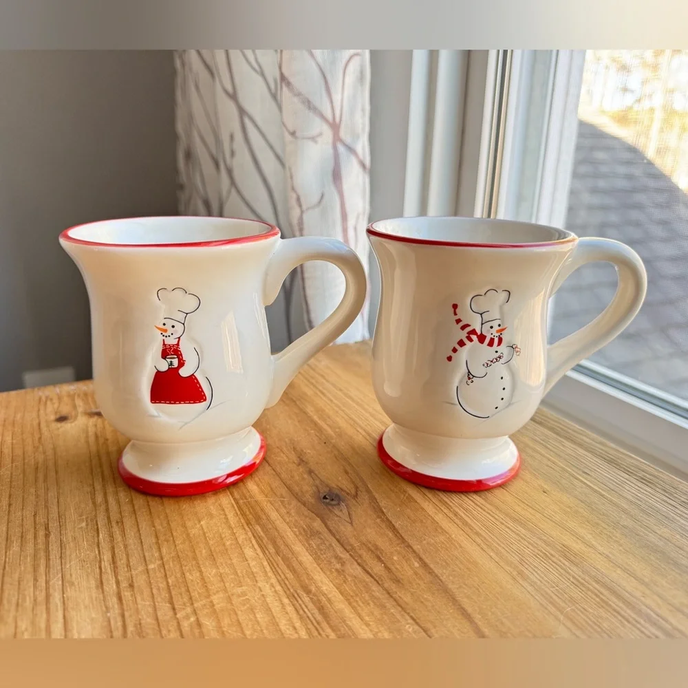 WILLIAMS SONOMA Snowmen Set of 2 Snowman Coffee Mugs